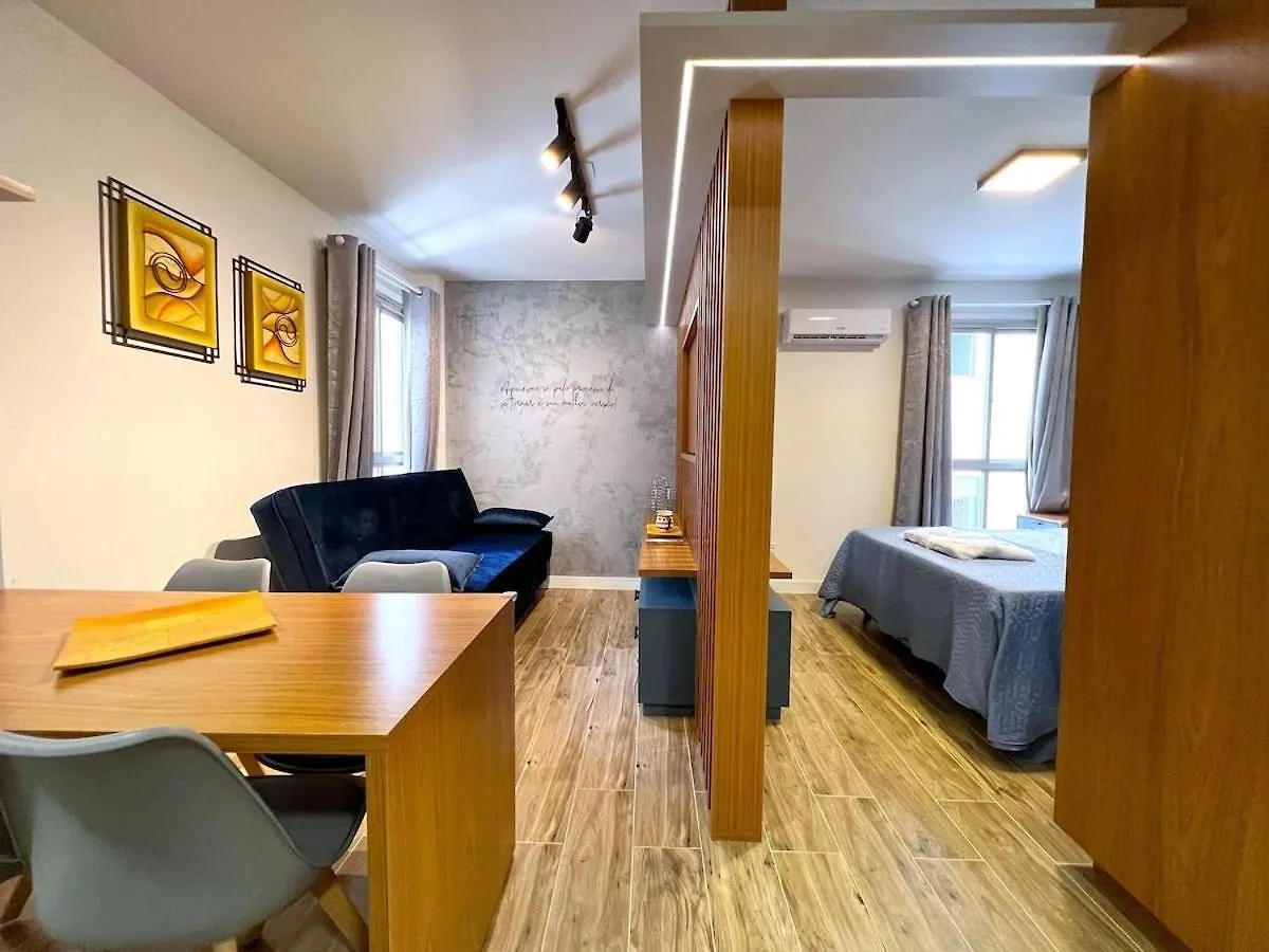 Estudio Reformado E Central location
